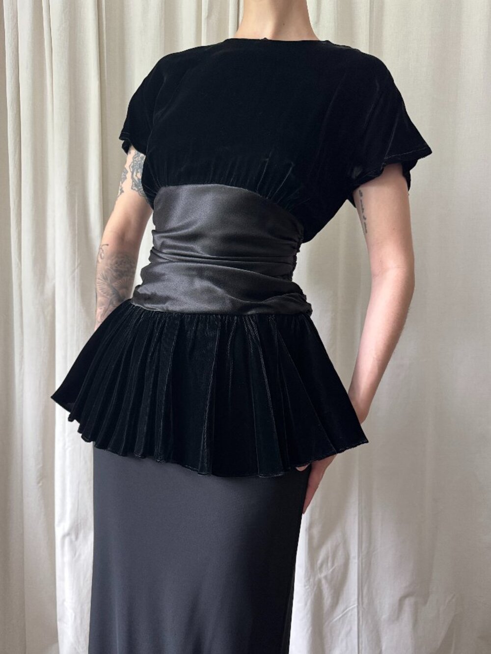 Vintage John Roberts Velvet & Satin Peplum Top Women's Size Medium | 80s Evening